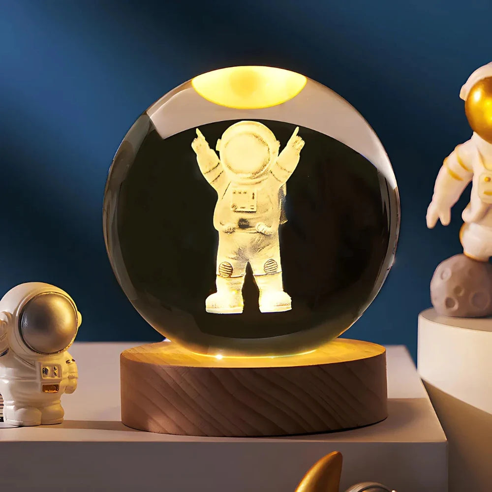Lagom™ Luminous Crystal Balls