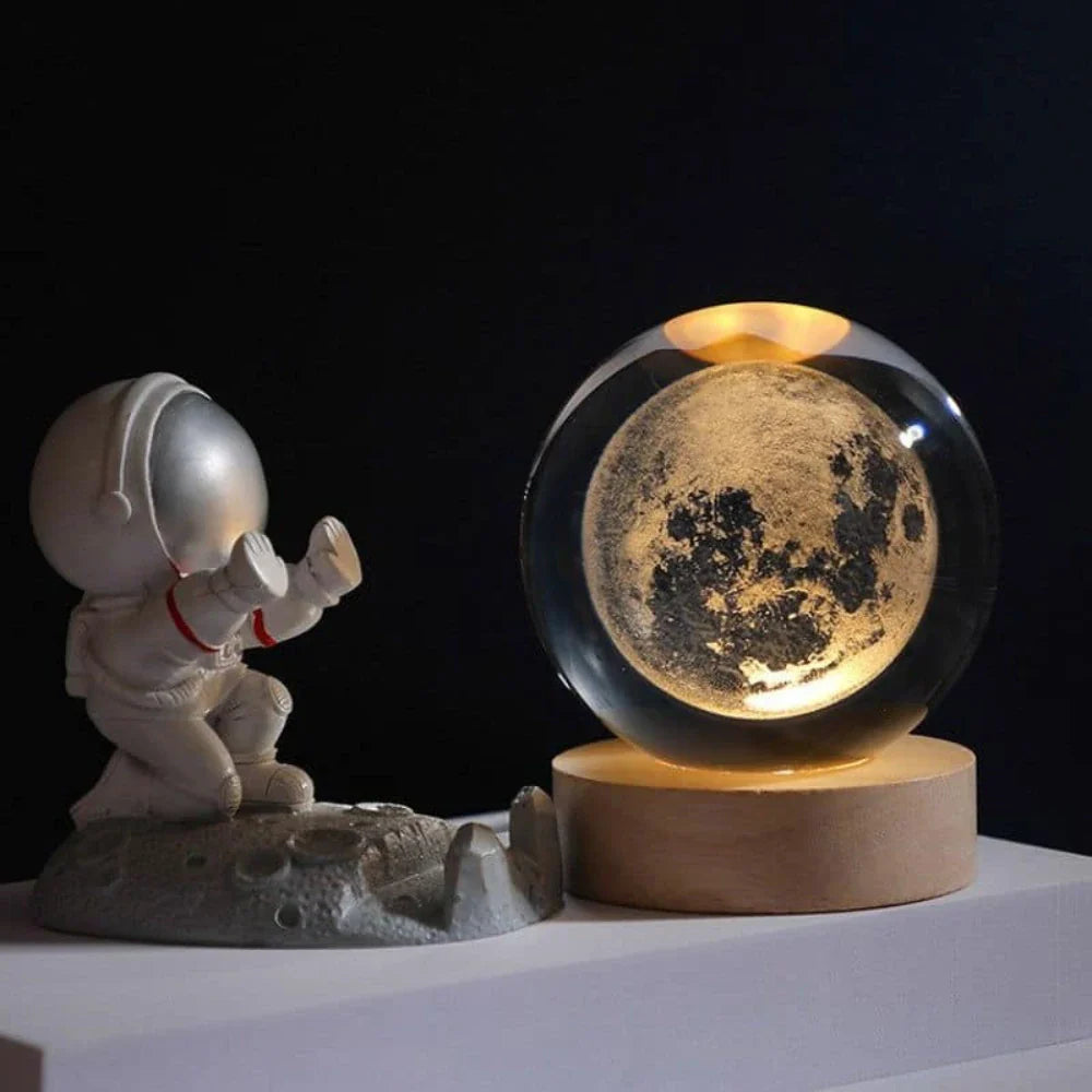 Lagom™ Luminous Crystal Balls