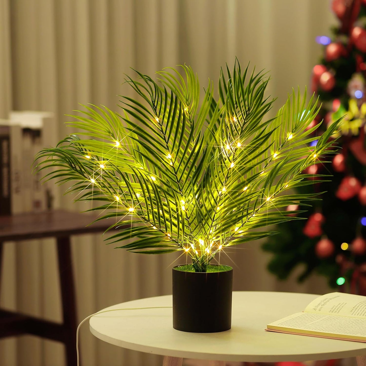 Palm Paradise Lamp