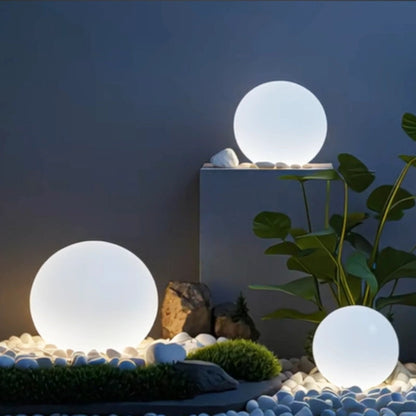 Lagom™ Spherical Garden Light